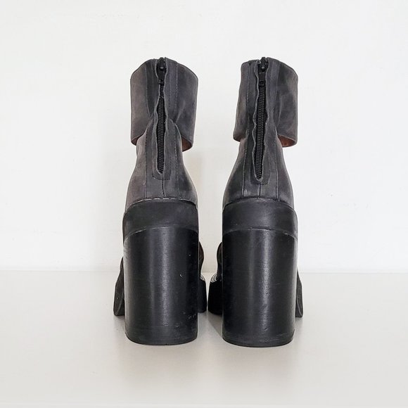 Jeffrey Campbell Gray Platform Heels - Picture 3 of 11